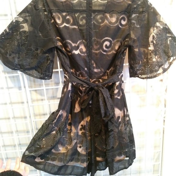 Romper - Picture 2 of 3